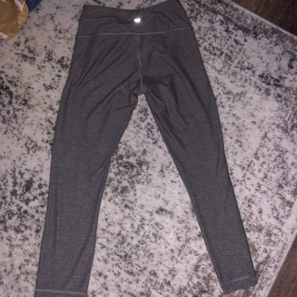 Lululemon Wunder Under Grey Crop 23” Leggings - Picture 2 of 5